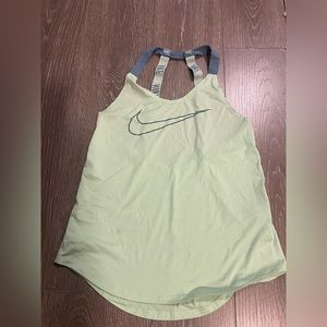 Nike tank
